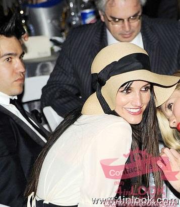 戴什么样的帽子显脸小呀?